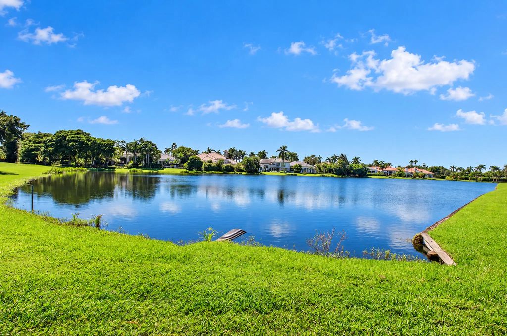 3528 Nw Clubside Circle, Boca Raton