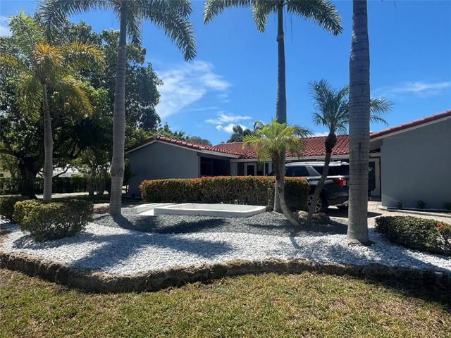 2820 Ne 49th Street, Fort Lauderdale