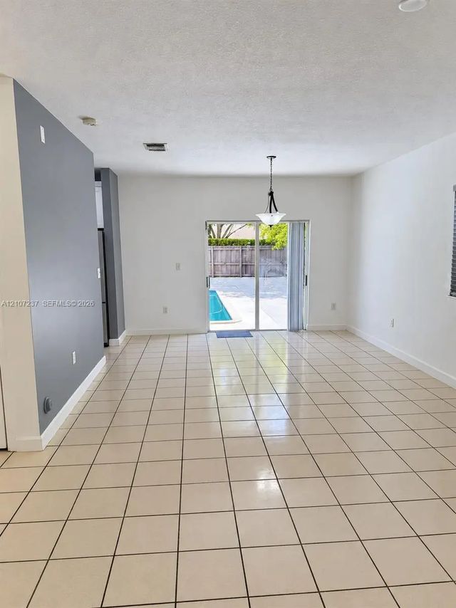 2 of 30 - 2529 Ne 41st Terrace, Homestead, FL