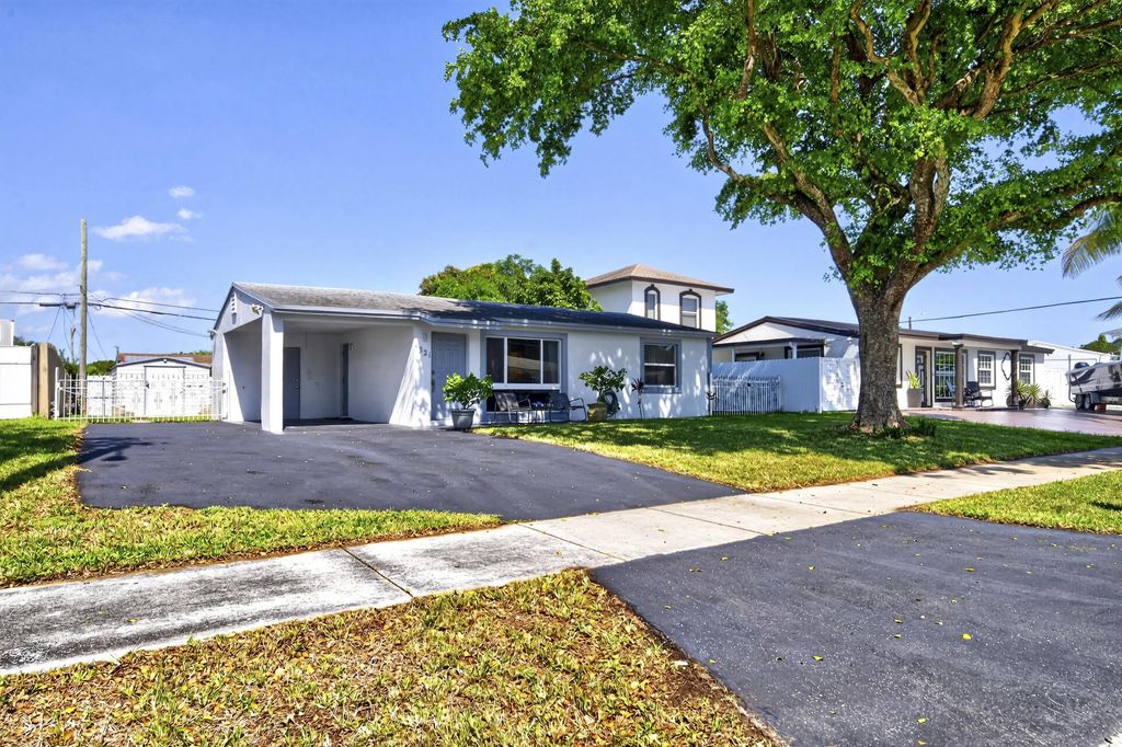 4821 Sw 18th Street, Fort Lauderdale