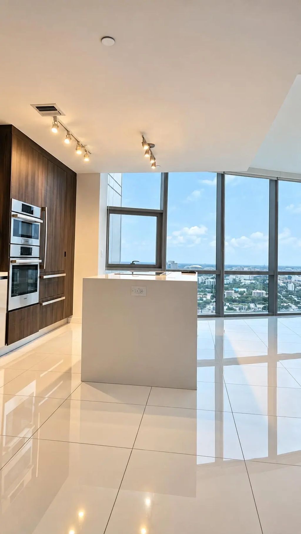 851 Ne 1st Avenue #3502, Miami