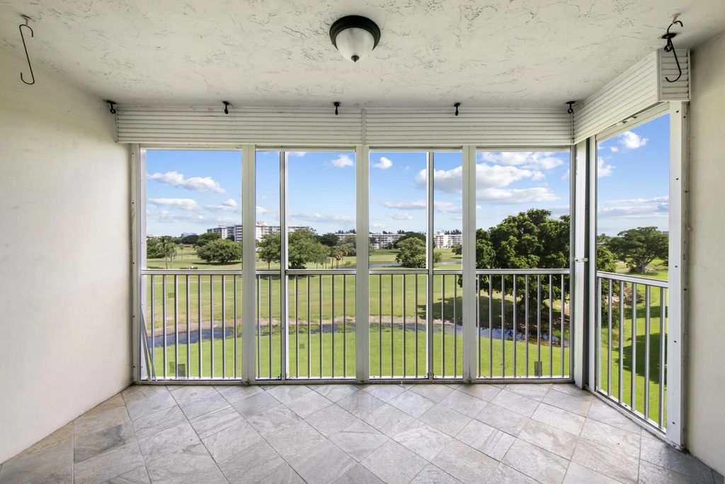 2851 S Palm Aire Drive #503, Pompano Beach