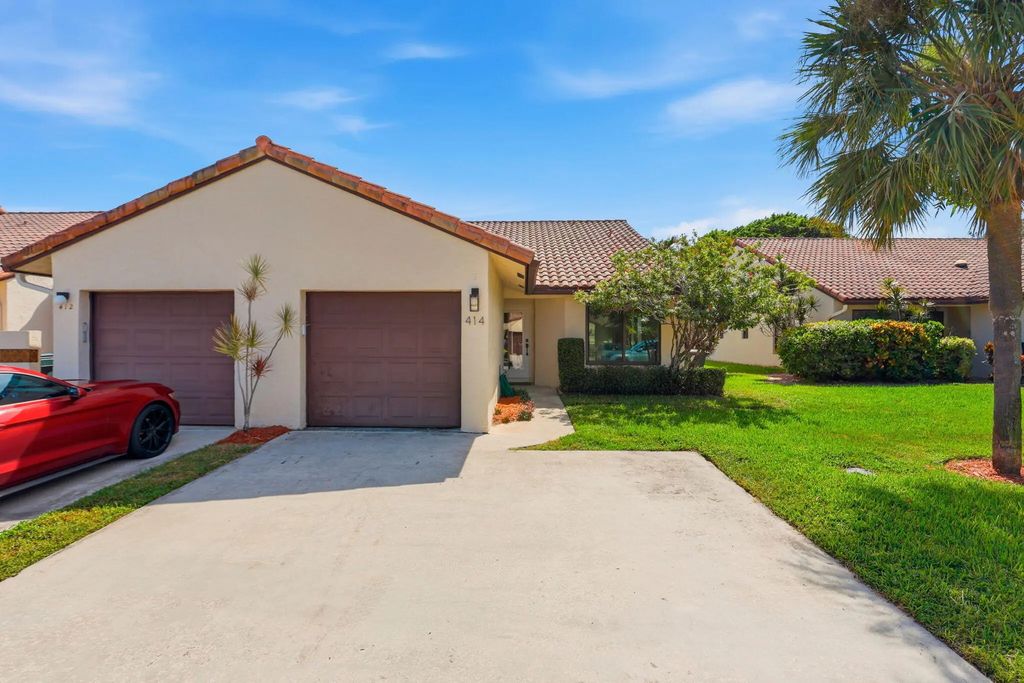 414 Buttonwood Place, Boca Raton