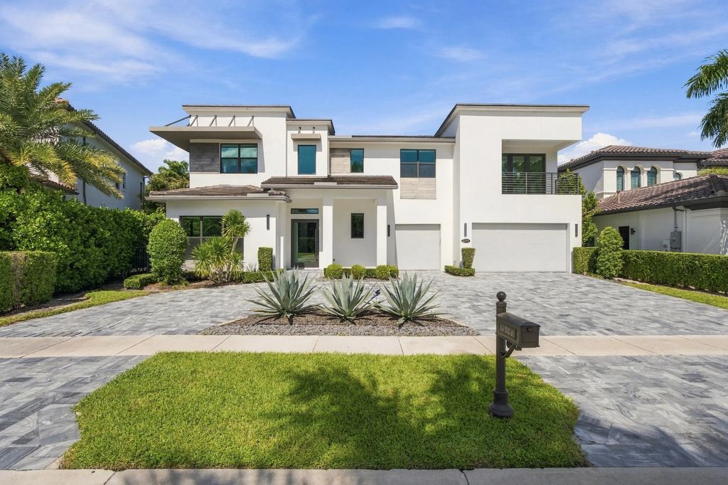 17558 Cadena Drive, Boca Raton