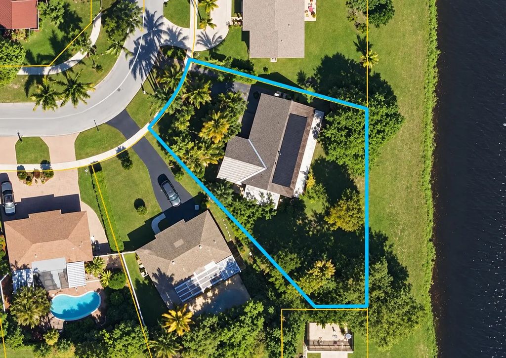 19686 Carolina Circle, Boca Raton