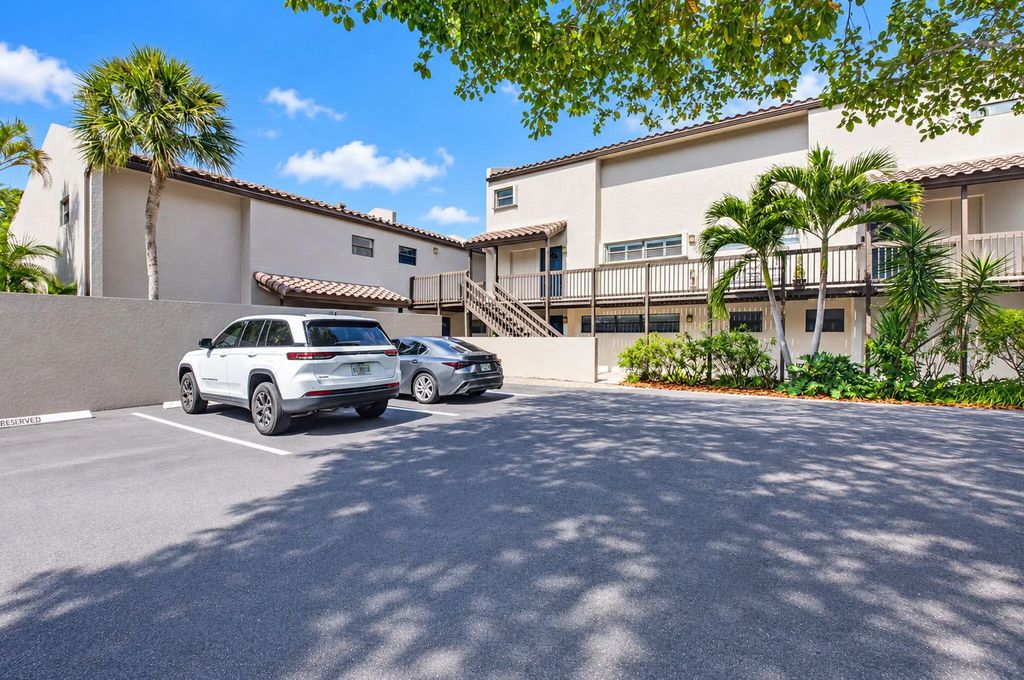 149 Nw 70th Street #106c, Boca Raton