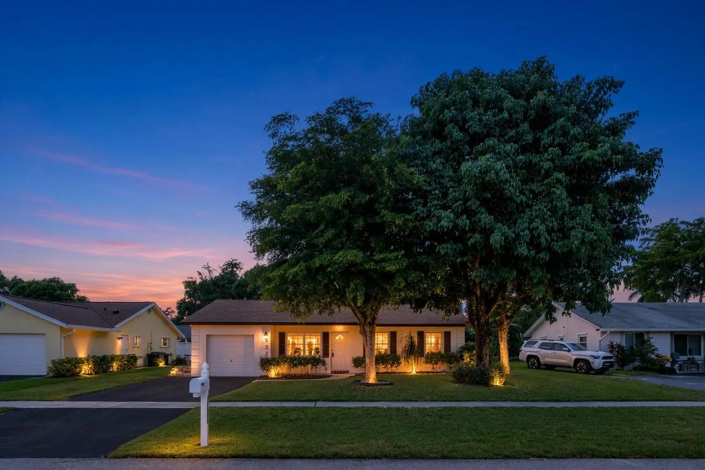 19323 Liberty Road, Boca Raton