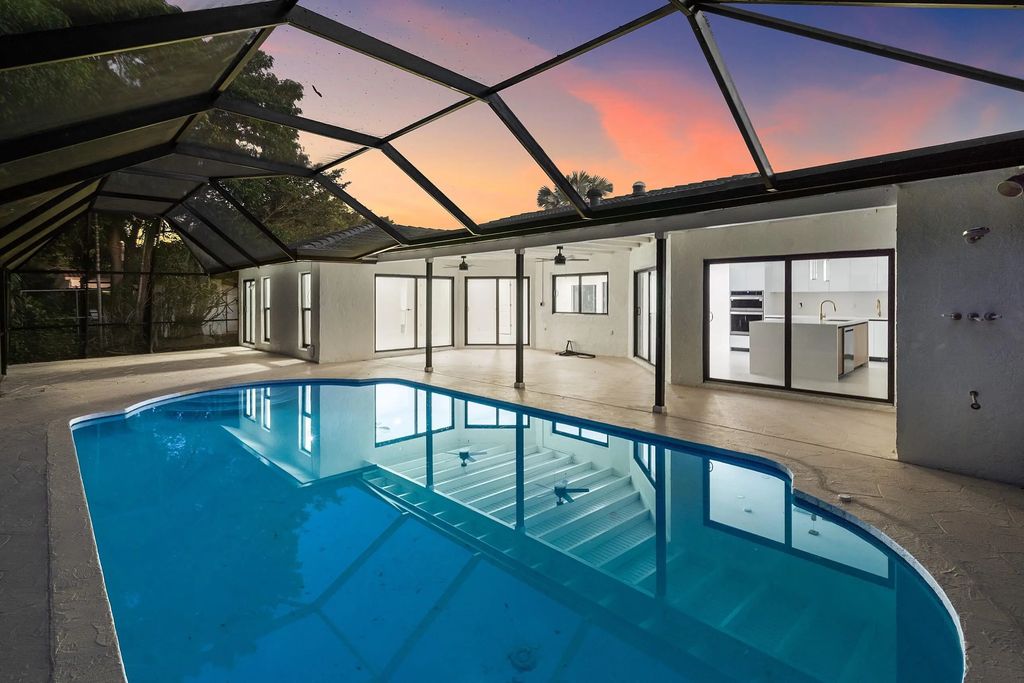 10264 Crosswind Road, Boca Raton