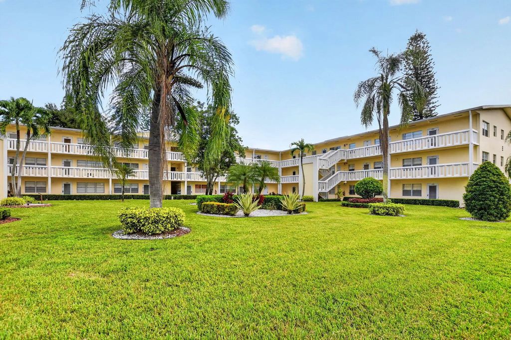 204 Dorset E, Boca Raton