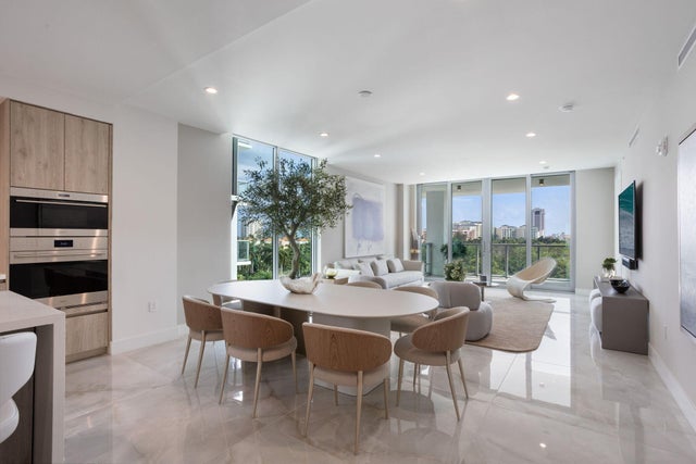 3 of 43 - 475 E Royal Palm Rd #605, Boca Raton, FL