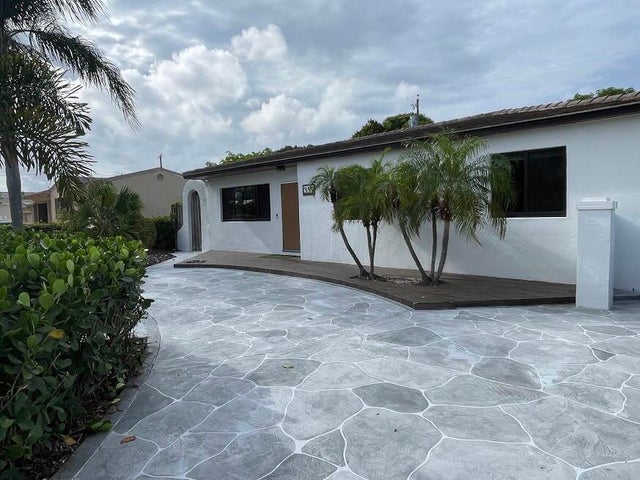 2 of 19 - 359 Winters Street, West Palm Beach, FL