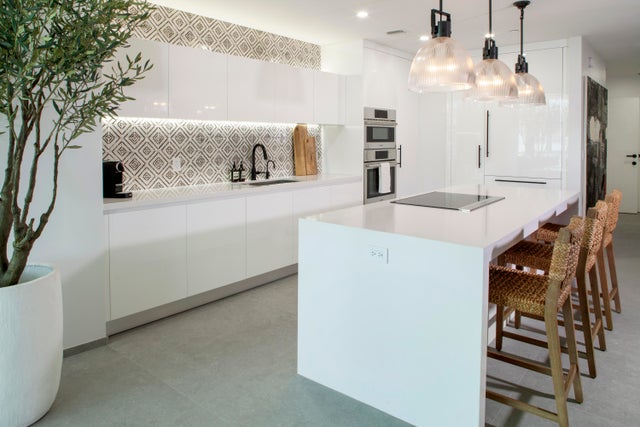 3 of 75 - 851 Ne 1st Avenue #812, Miami, FL