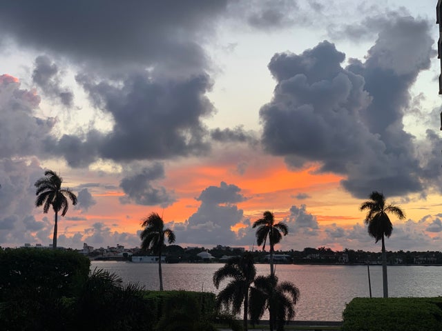 1801 S Flagler Drive #306, West Palm Beach