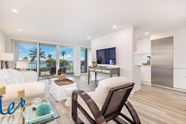 2 of 24 - 1801 S Flagler Drive #306, West Palm Beach, FL