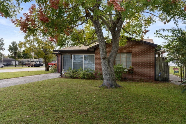 3 of 33 - 210 Kent Av, Orlando, FL