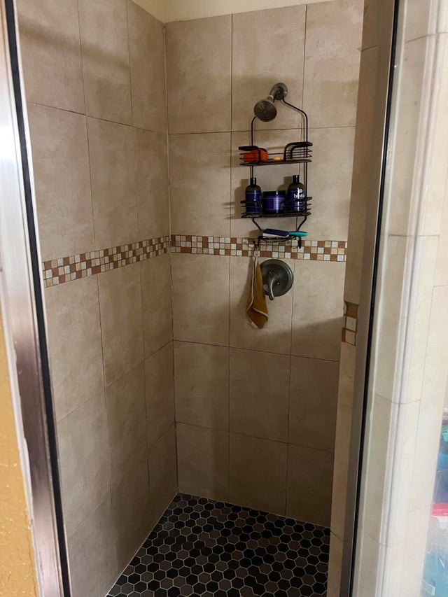 3 of 12 - 4536 Sw 25 St, West Park, FL