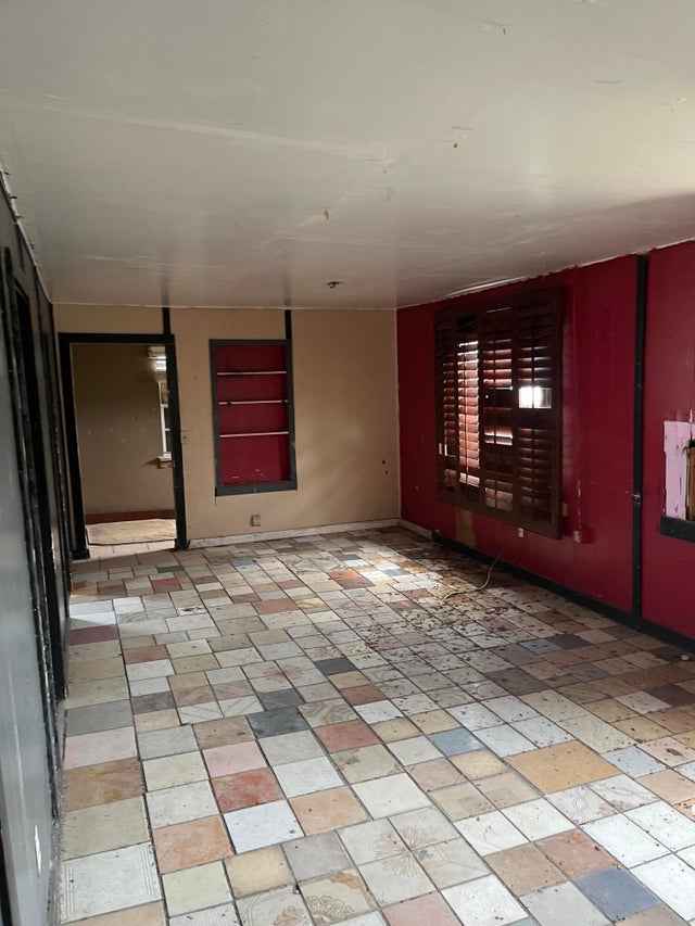 4 of 13 - 1204 Avenue K Av, Fort Pierce, FL