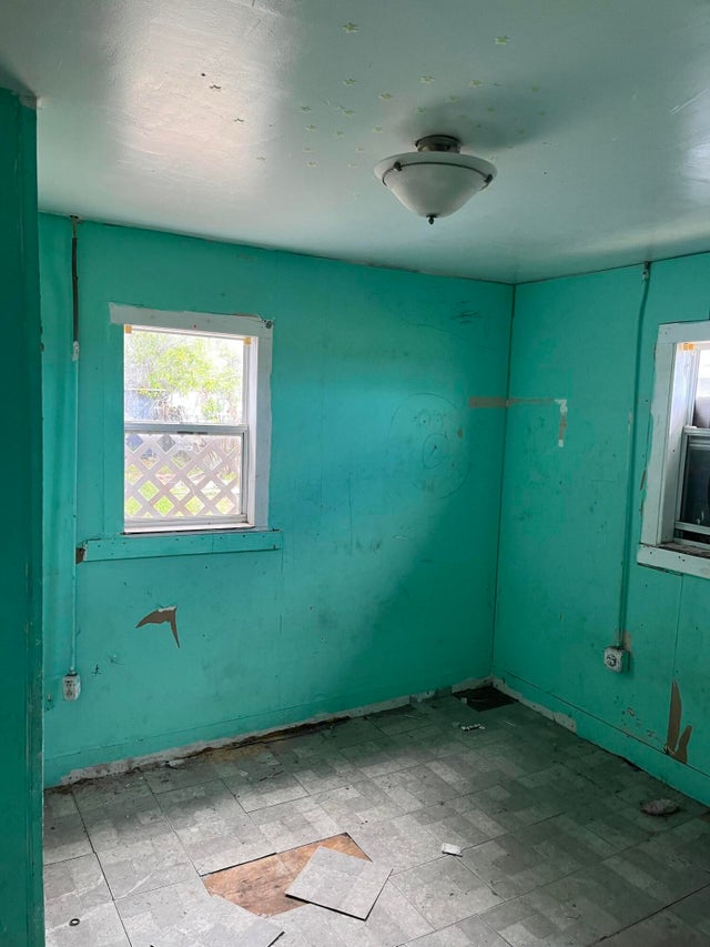 5 of 13 - 1204 Avenue K Av, Fort Pierce, FL