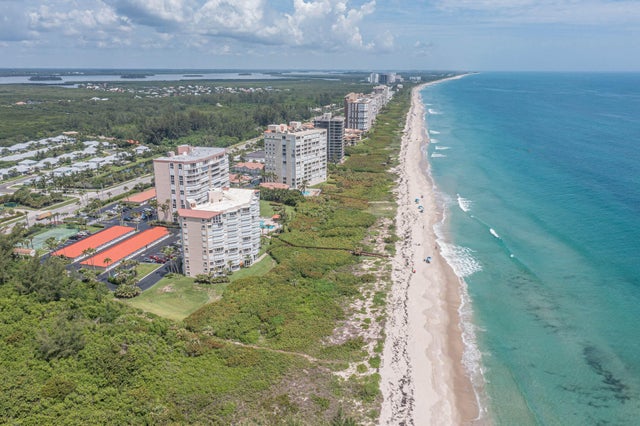 3 of 72 - 3870 N Highway A1a #ph6, Hutchinson Island, FL