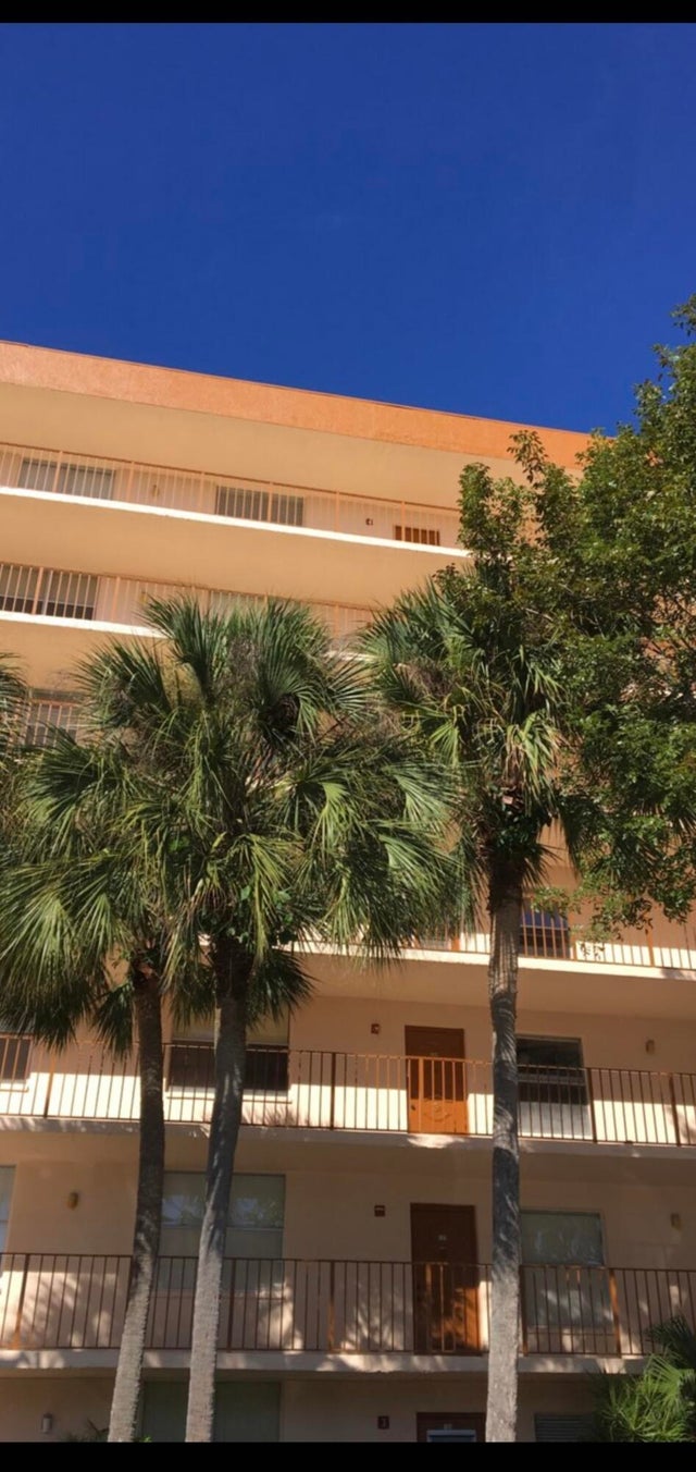 1 of 4 - 14527 Bonaire Blvd #309, Delray Beach, FL