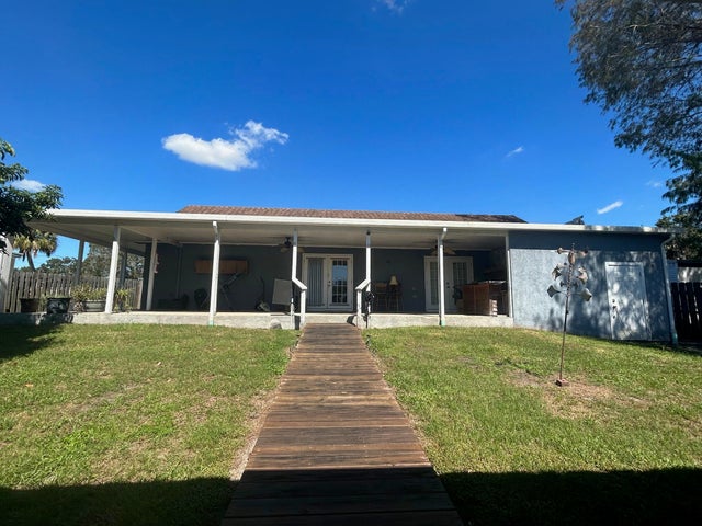 3 of 21 - 4208 Se 27th St, Okeechobee, FL