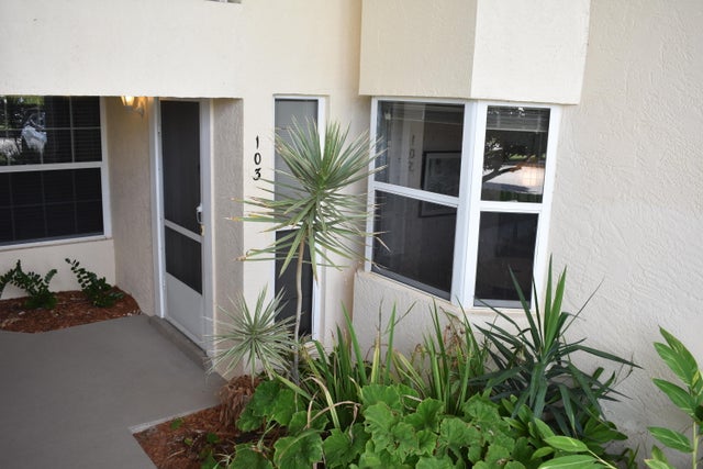 2 of 33 - 500 Grove Isle Circle #103, Vero Beach, FL