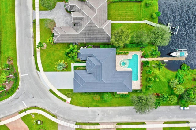4 of 81 - 7186 Sw Quiet River Ct, Stuart, FL