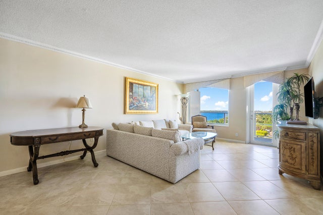 4 of 43 - 3450 S Ocean Boulevard #625, Palm Beach, FL