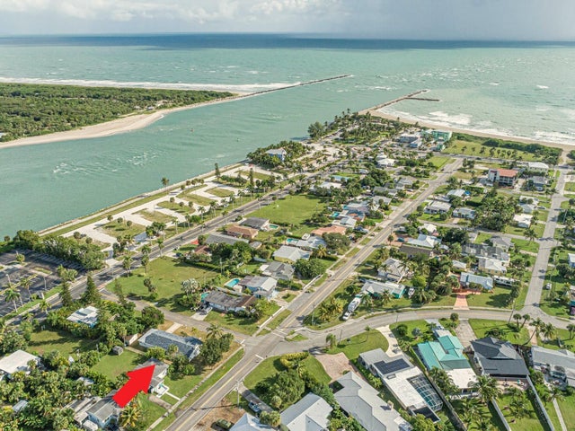 1 of 36 - 107 Fernandina St, Fort Pierce, FL