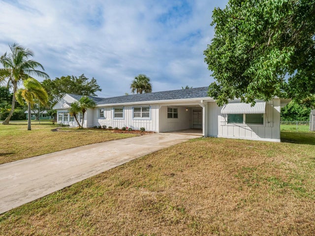 5 of 36 - 107 Fernandina St, Fort Pierce, FL