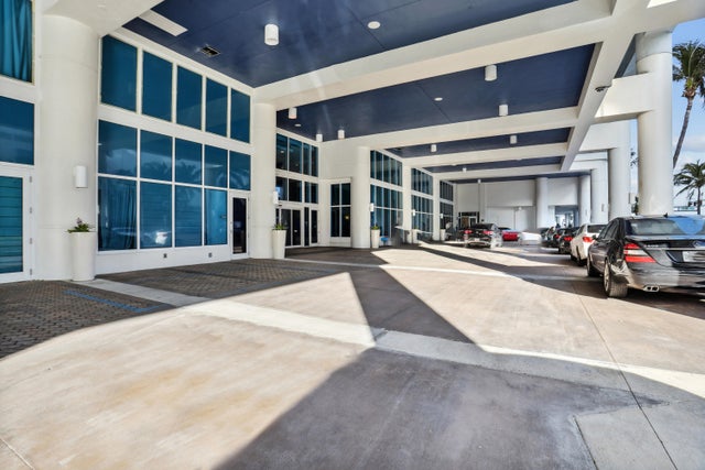 1 of 49 - 505 N Fort Lauderdale Beach Boulevard #1211, Fort Lauderdale, FL