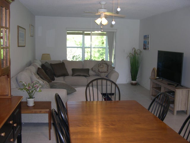 1 of 38 - 1172 Commodore Ct #204, Fort Pierce, FL