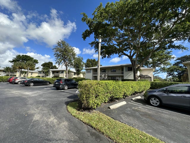 2 of 19 - 5 Westgate Lane #d, Boynton Beach, FL