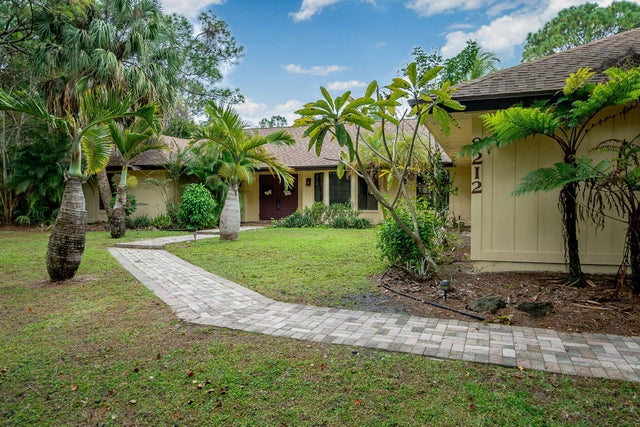 1 of 69 - 8212 150th Ct N, Palm Beach Gardens, FL