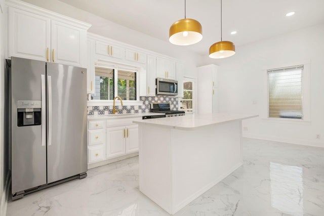 4 of 40 - 232 Rugby Rd, West Palm Beach, FL