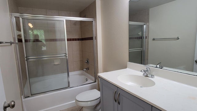 5 of 27 - 6533 Emerald Dunes Drive #304, West Palm Beach, FL