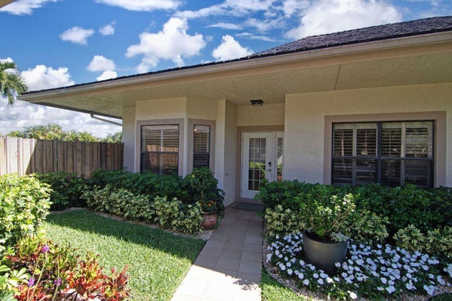 1 of 26 - 2156 Wightman Dr, Wellington, FL