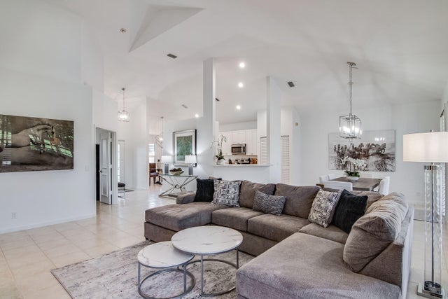 5 of 26 - 2156 Wightman Dr, Wellington, FL