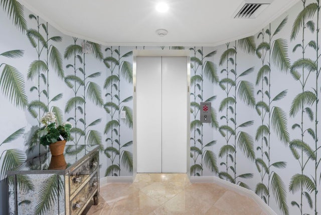 3 of 35 - 200 Bradley Pl #301, Palm Beach, FL