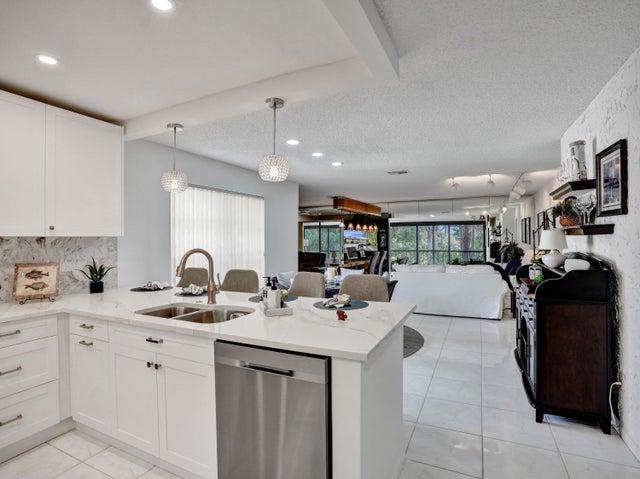 5 of 31 - 9266 Vista Del Lago B, Boca Raton, FL
