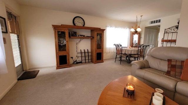 3 of 45 - 213 Coventry I, West Palm Beach, FL