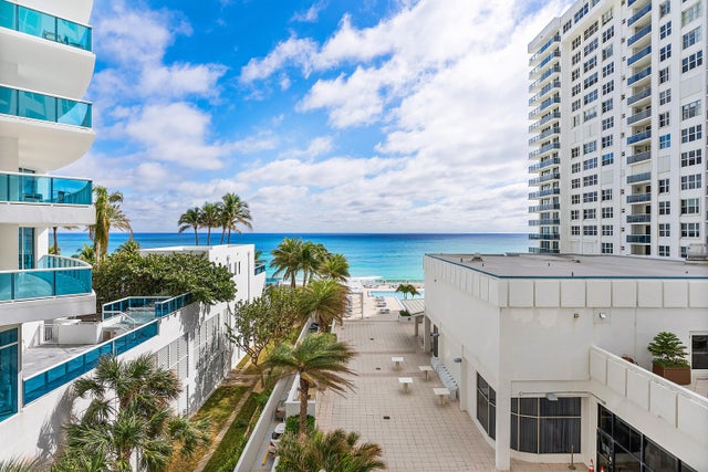 2 of 36 - 2751 S Ocean Dr #504n, Hollywood, FL