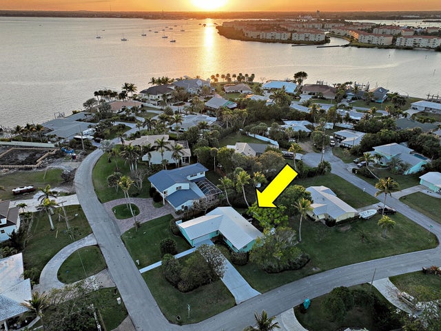 2 of 40 - 1630 Thumb Point Dr, Fort Pierce, FL