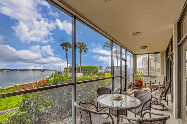 3 of 23 - 11390 Twelve Oaks Way #122, North Palm Beach, FL