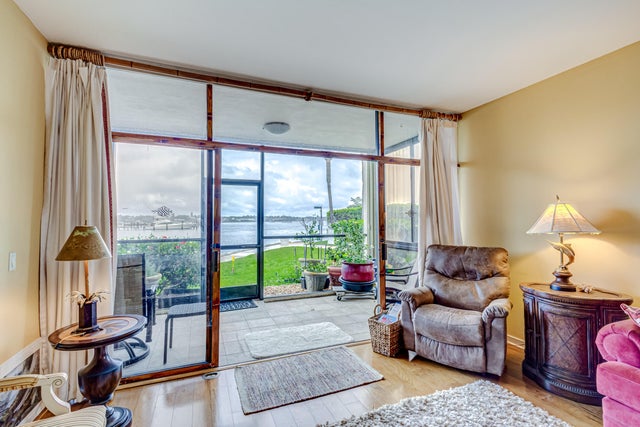 4 of 23 - 11390 Twelve Oaks Way #122, North Palm Beach, FL