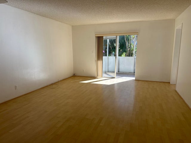 5 of 37 - 2682 S Garden Drive #103, Lake Worth, FL