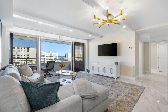 4 of 40 - 3589 S Ocean Boulevard #605, South Palm Beach, FL