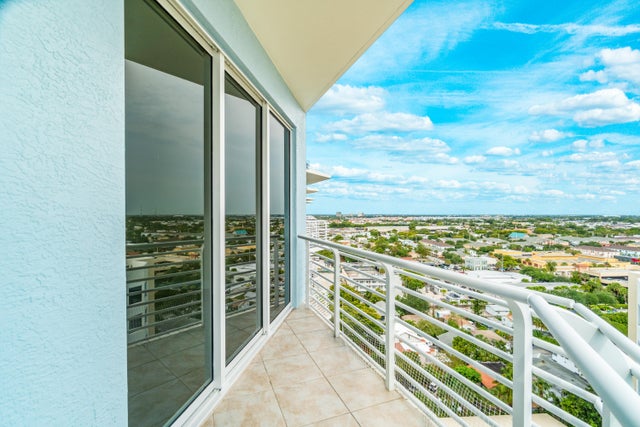 3 of 36 - 1551 N Flagler Dr #uph-03, West Palm Beach, FL