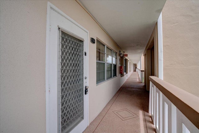 2 of 26 - 250 Southampton C, West Palm Beach, FL