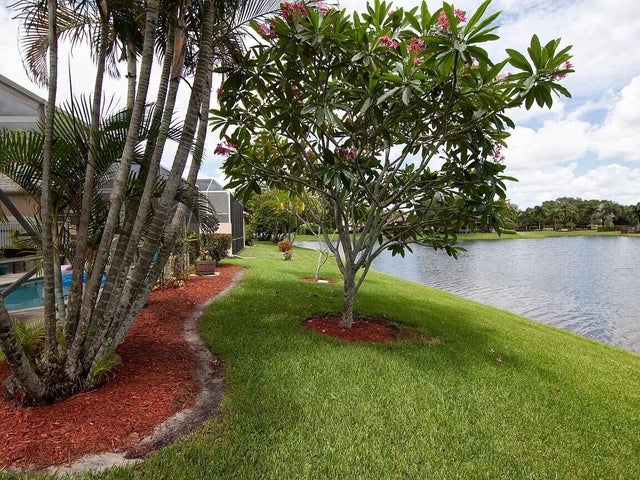 2 of 28 - 7505 Sally Lyn Lane, Lake Worth, FL